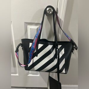 Off-white binder tote bag